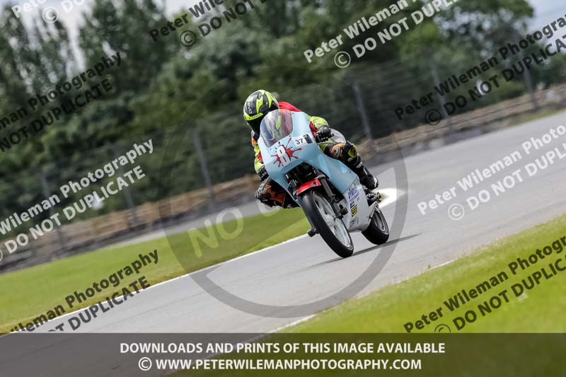 donington no limits trackday;donington park photographs;donington trackday photographs;no limits trackdays;peter wileman photography;trackday digital images;trackday photos